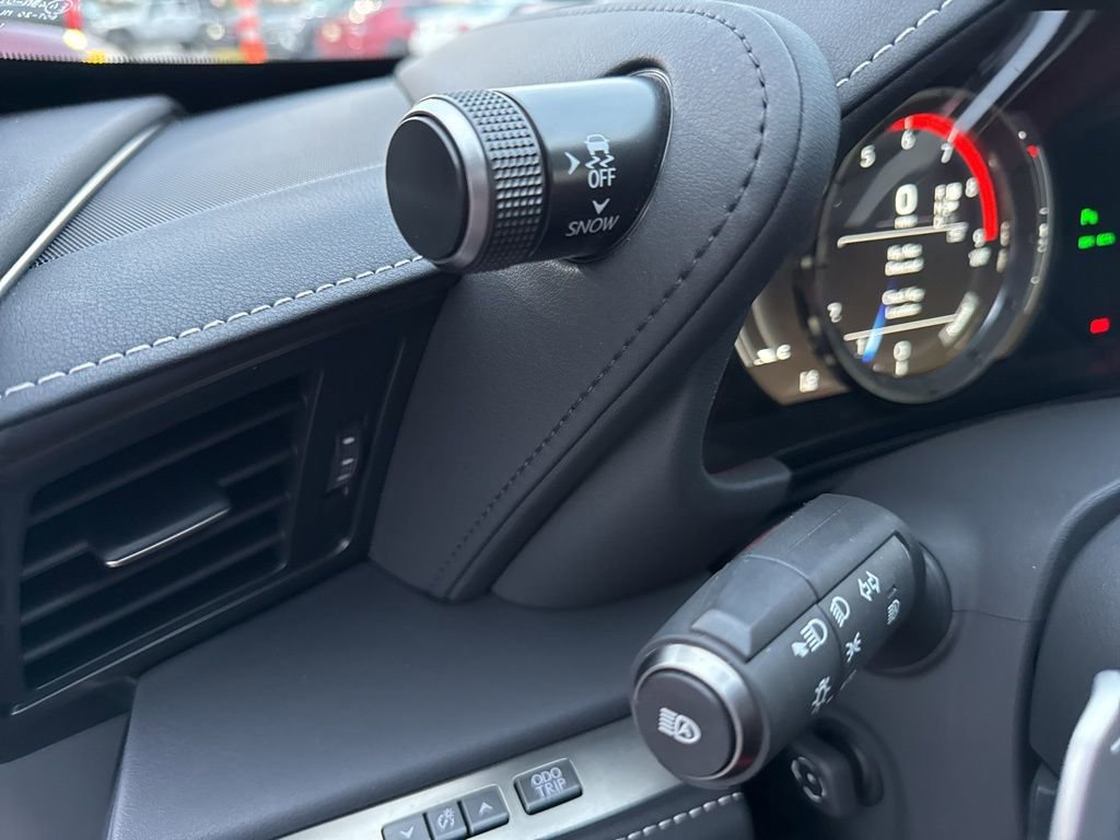 Used 2023 Lexus LC 500 500 image 17