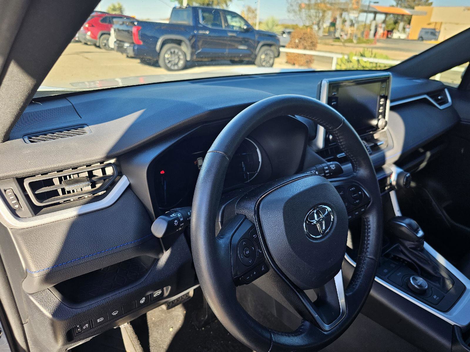 Used 2019 Toyota RAV4 XSE image 17