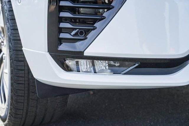 New 2026 Volvo XC60 B5 Plus w/ Protection Package Premier image 14