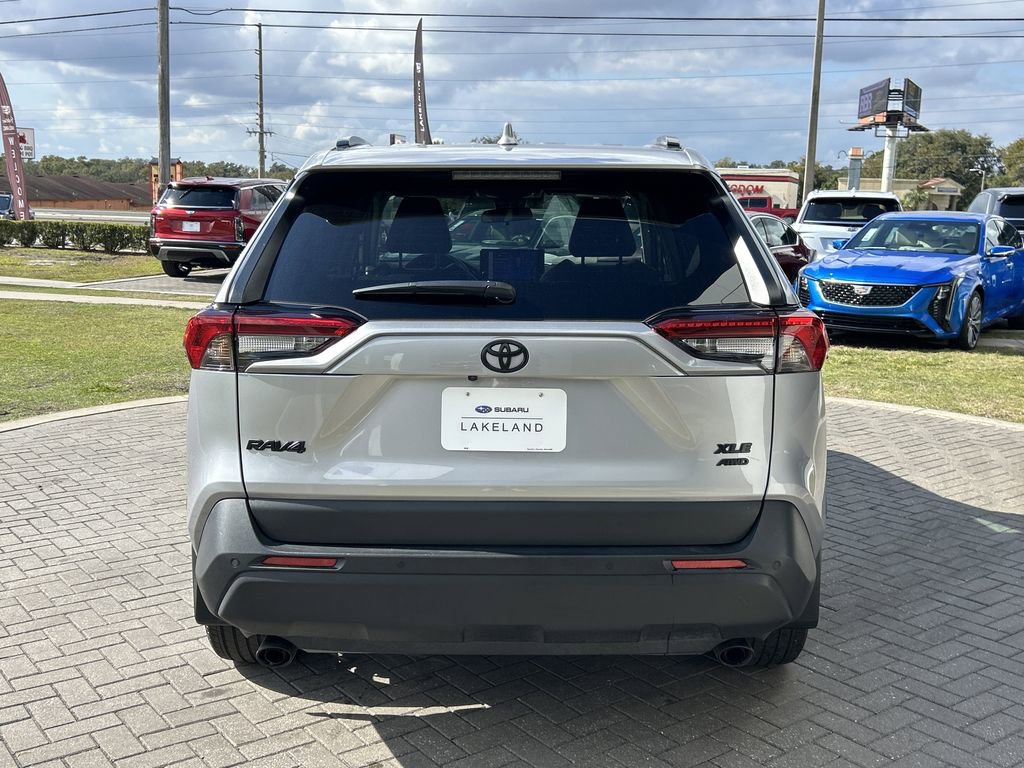 Used 2024 Toyota RAV4 XLE Premium image 5
