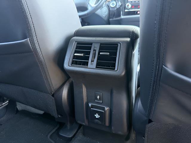 Used 2020 Mitsubishi Outlander GT image 26