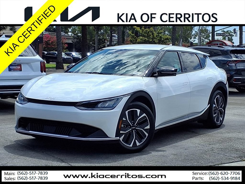 Certified 2024 Kia EV6 Light RWD image 1