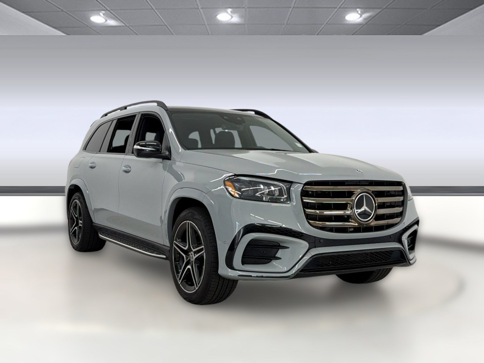 Used 2024 Mercedes-Benz GLS 450 4MATIC image 7