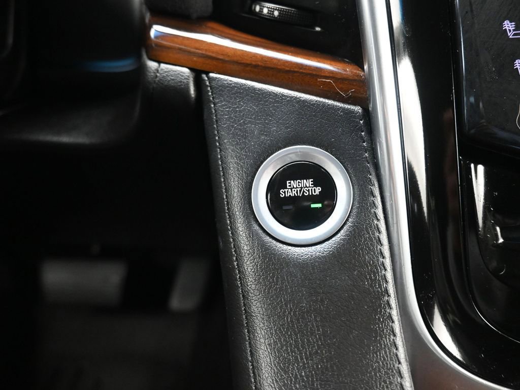 Used 2018 Cadillac Escalade Luxury image 23