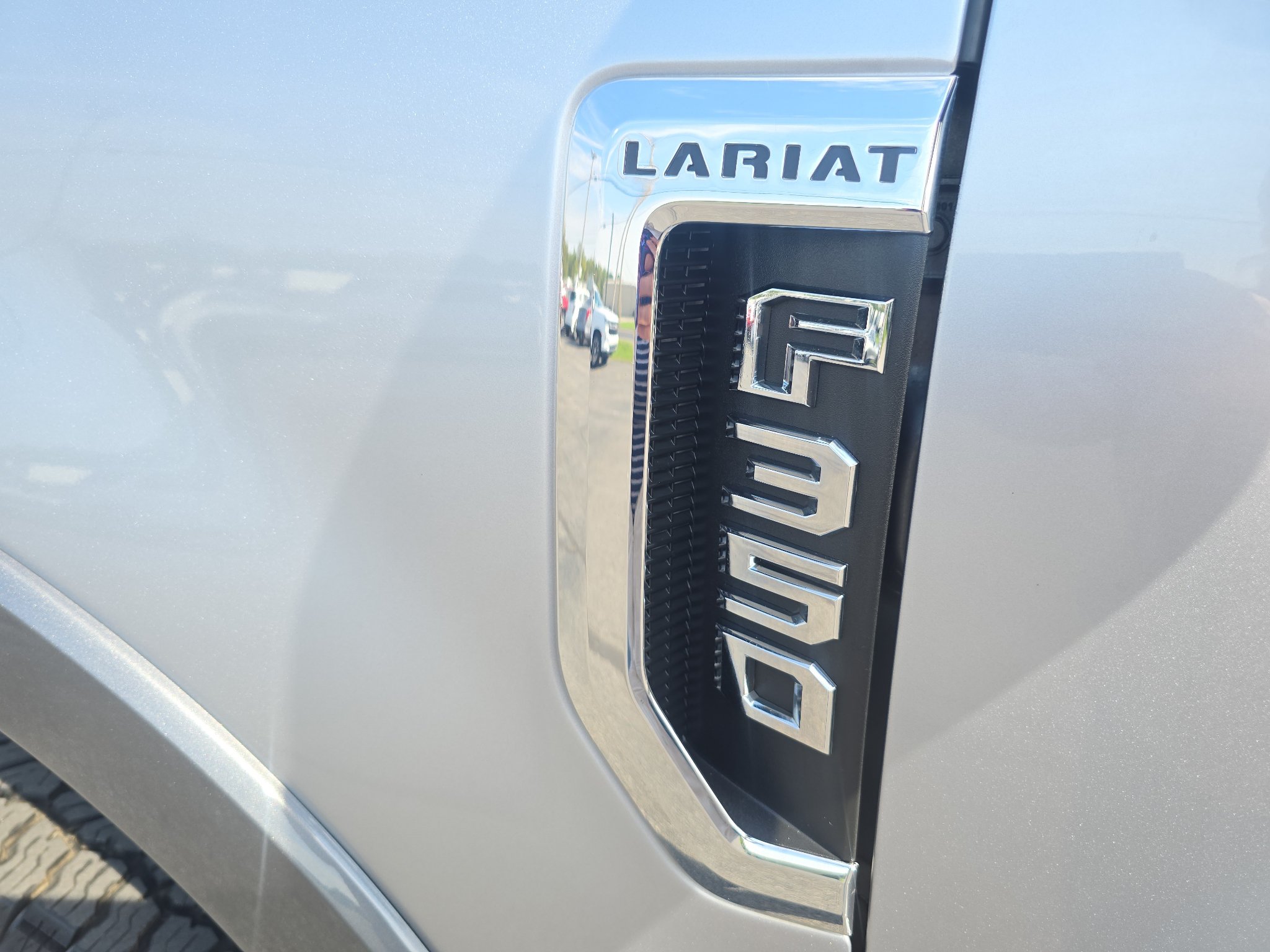 Used 2022 Ford F350 Lariat w/ Chrome Package AWD/4WD image 13