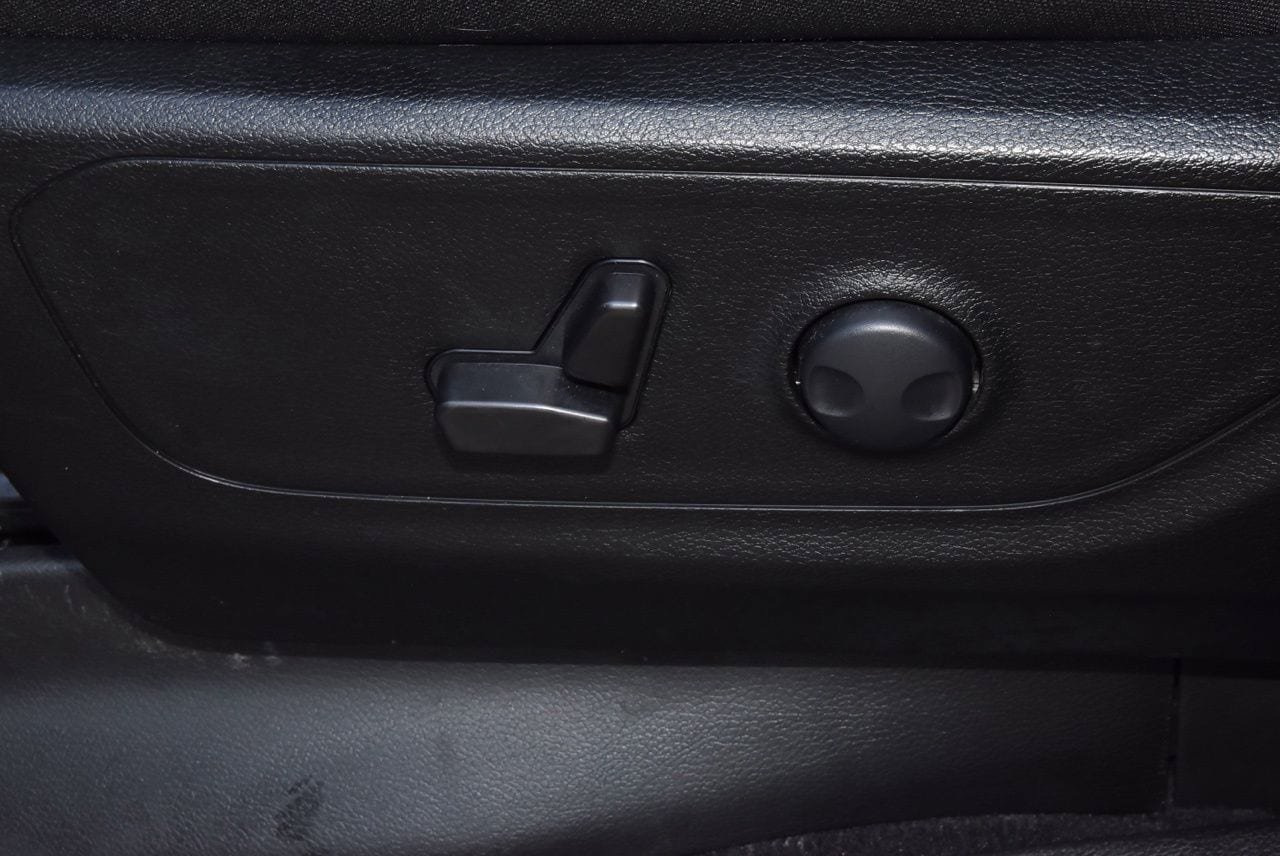 Used 2025 RAM 1500 Lone Star AWD/4WD image 35
