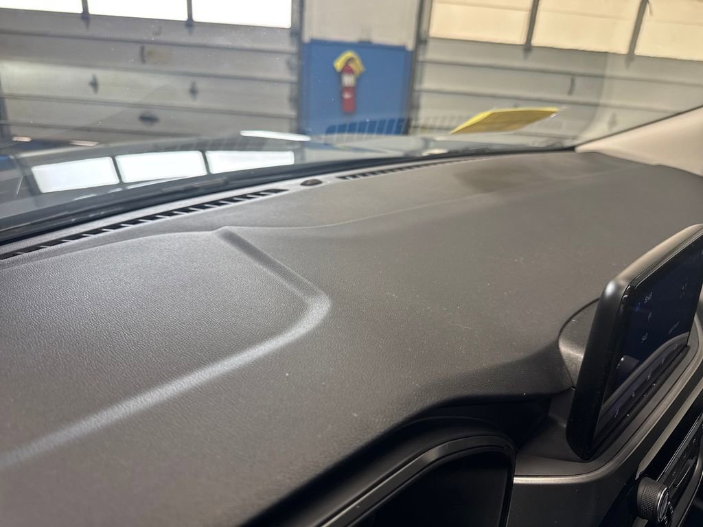 Certified 2023 Ford Escape Active AWD/4WD image 25