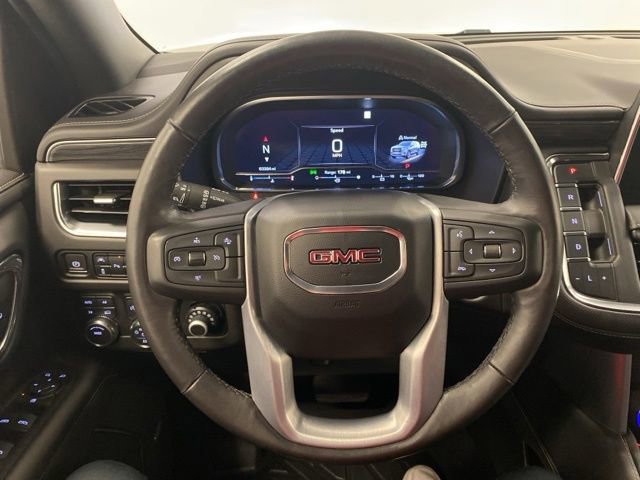 Used 2023 GMC Yukon XL SLT image 18