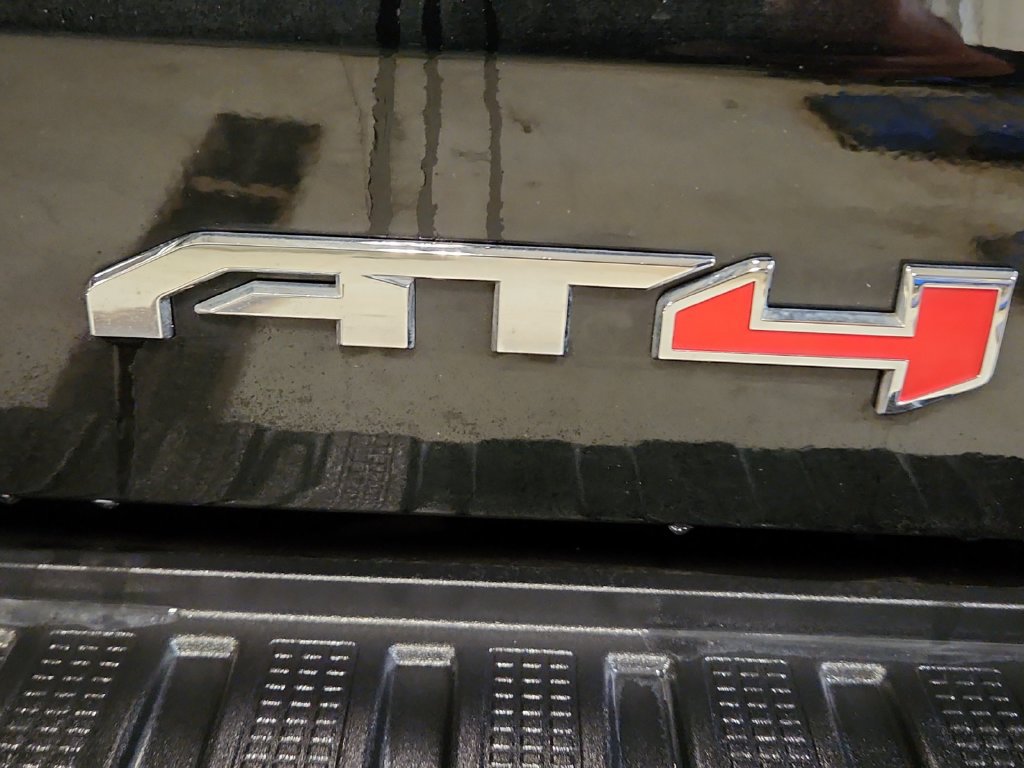 Certified 2024 GMC Sierra 1500 AT4 w/ Technology Package AWD/4WD image 41