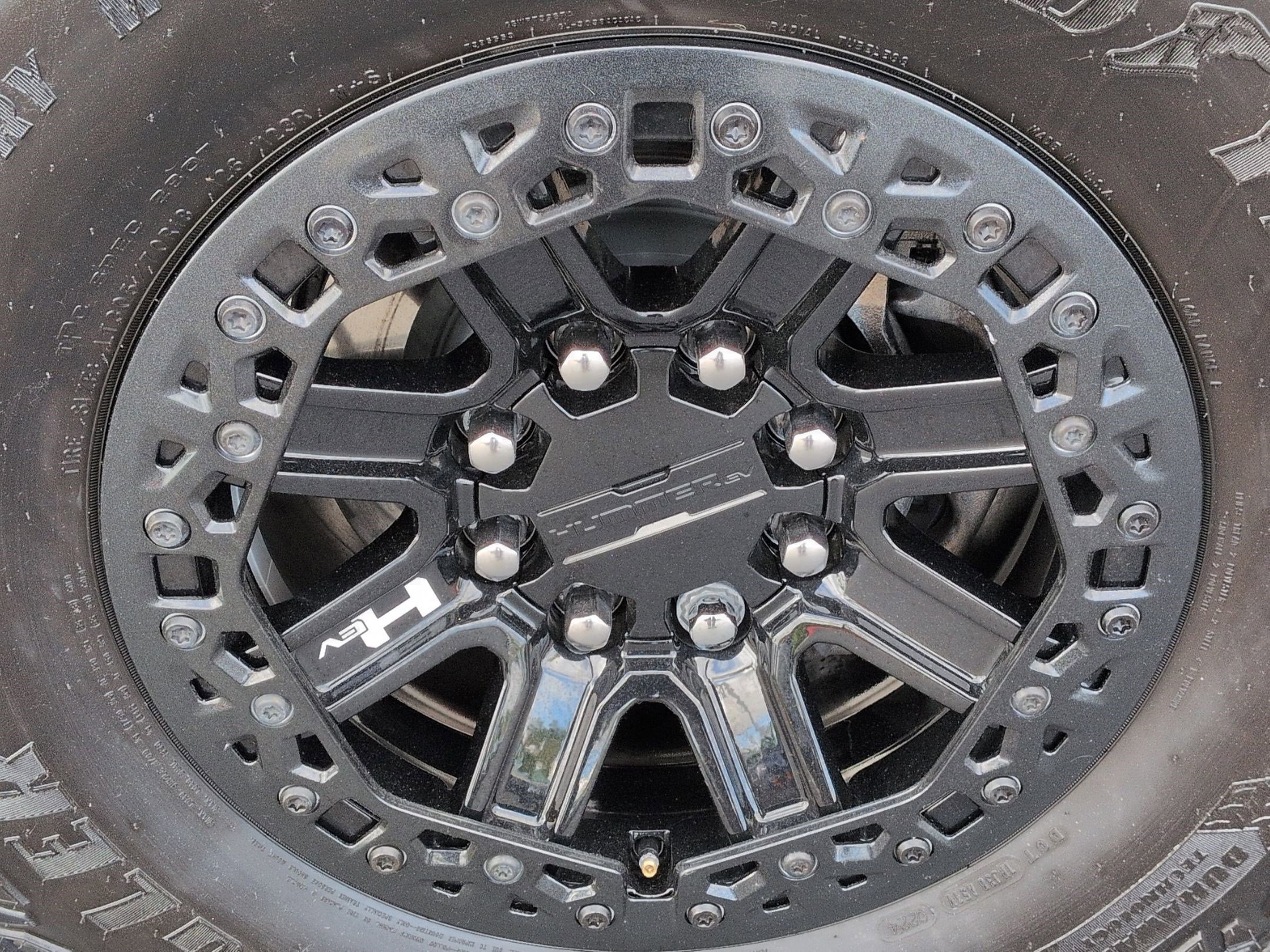 Used 2024 GMC Hummer EV 3X w/ Omega Edition image 13