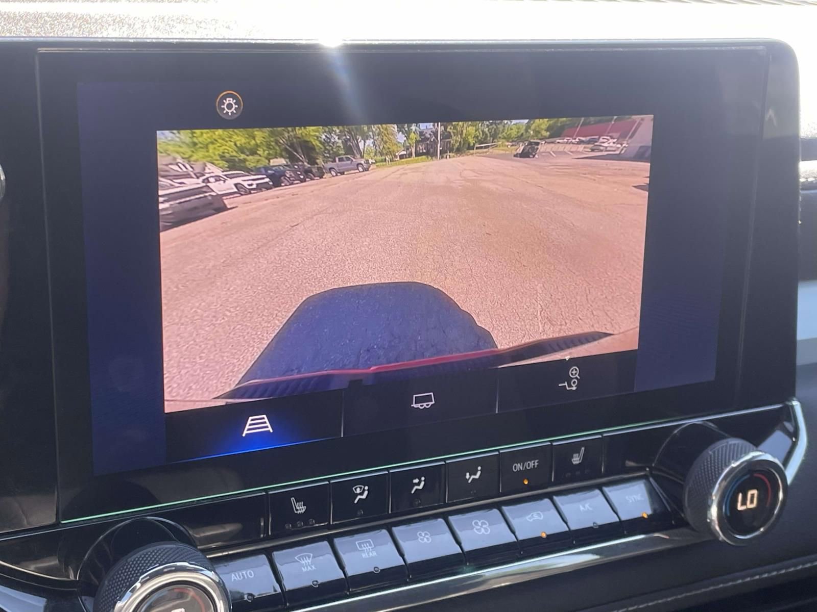 Used 2023 Chevrolet Colorado LT w/ LT Convenience Package II AWD/4WD image 19