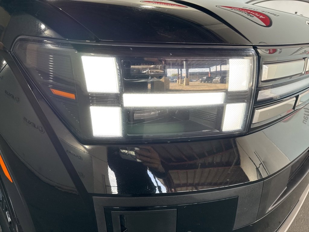 Used 2024 Hyundai Santa Fe SE image 11