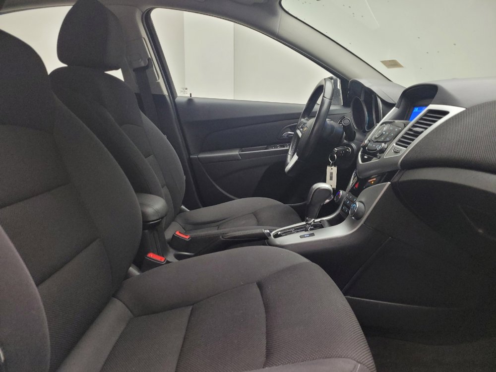 Used 2014 Chevrolet Cruze LT image 21