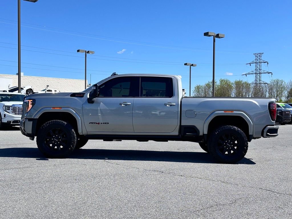 Used 2026 GMC Sierra 2500 AT4 w/ AT4 Premium Plus Package AWD/4WD image 6