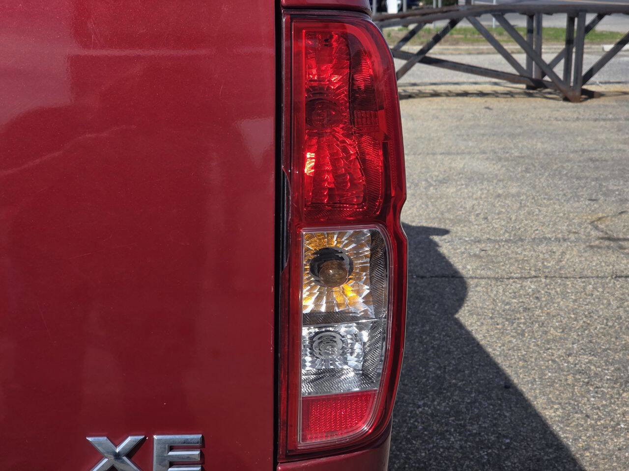 Used 2008 Nissan Frontier XE w/ XE Preferred Pkg image 37