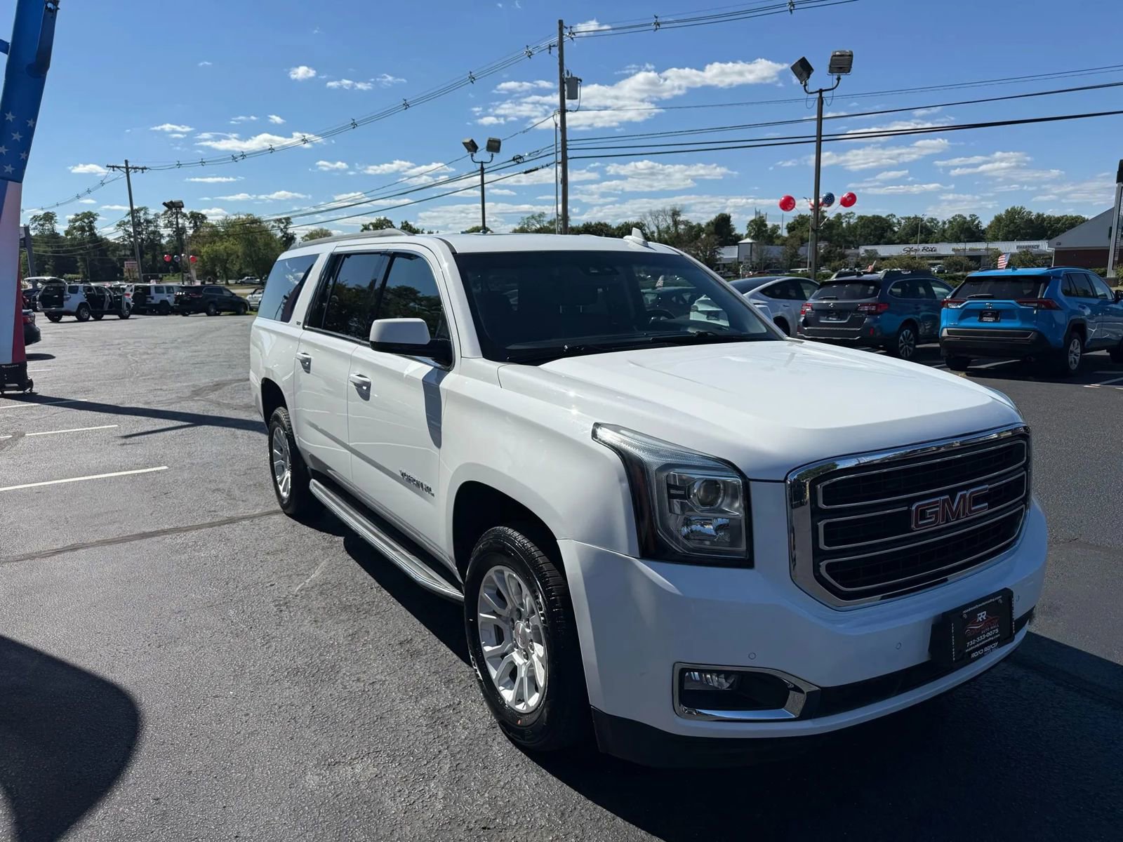 Used 2019 GMC Yukon XL SLT image 5