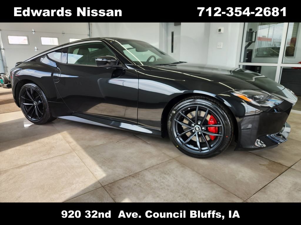 New 2026 Nissan Z Performance w/ Floor Mat Package