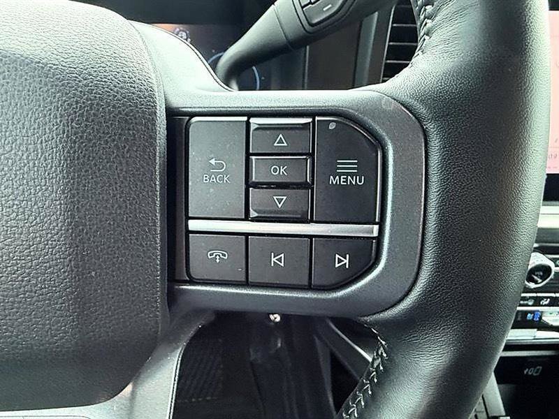 Used 2024 Ford F250 Lariat w/ Sport Appearance Package AWD/4WD image 41