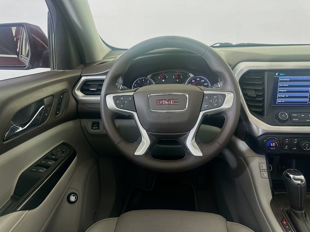 Used 2017 GMC Acadia SLT FWD image 22