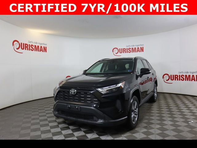 Used 2025 Toyota RAV4 XLE image 2