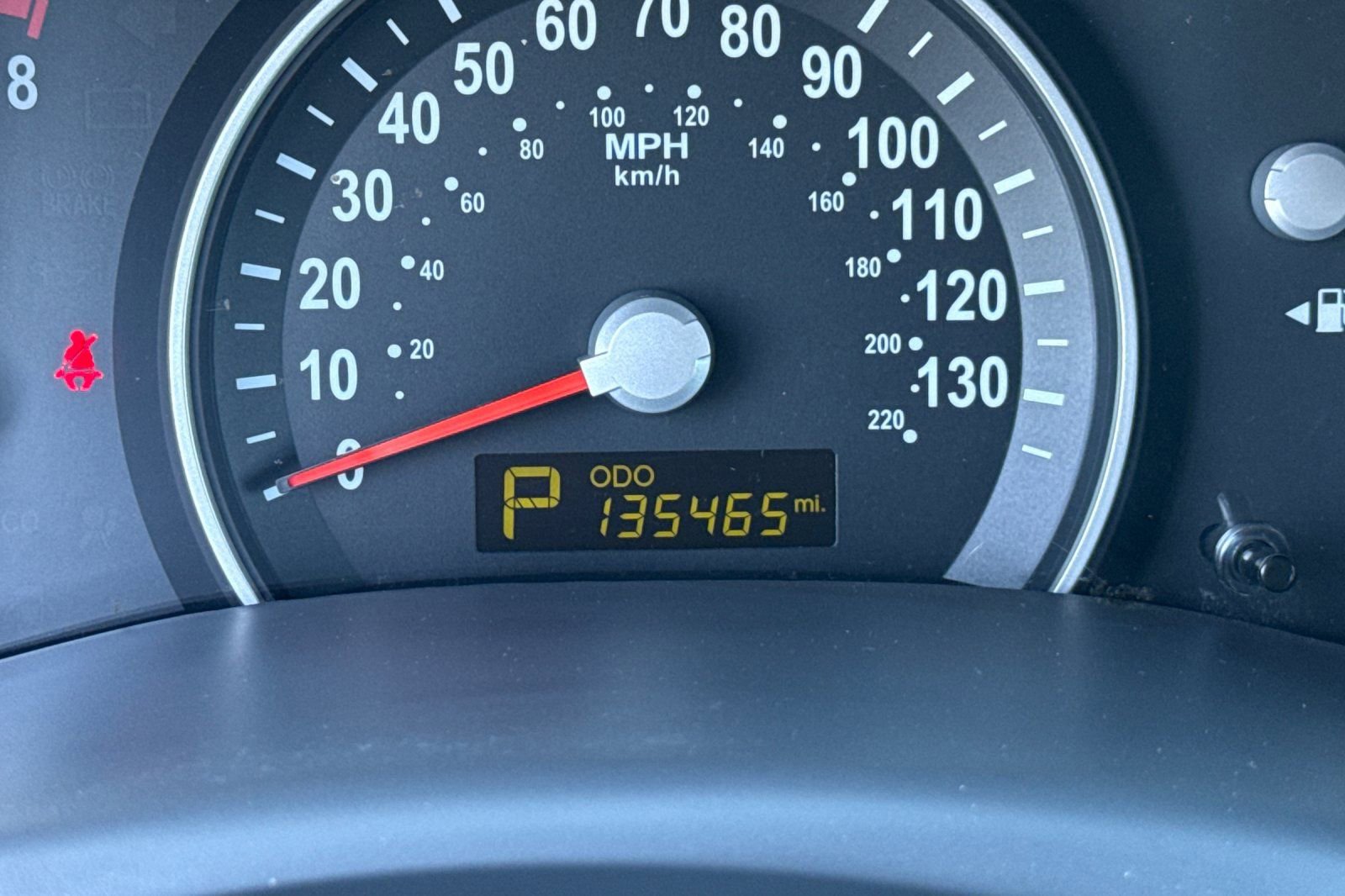 Used 2014 Kia Sedona LX FWD image 27