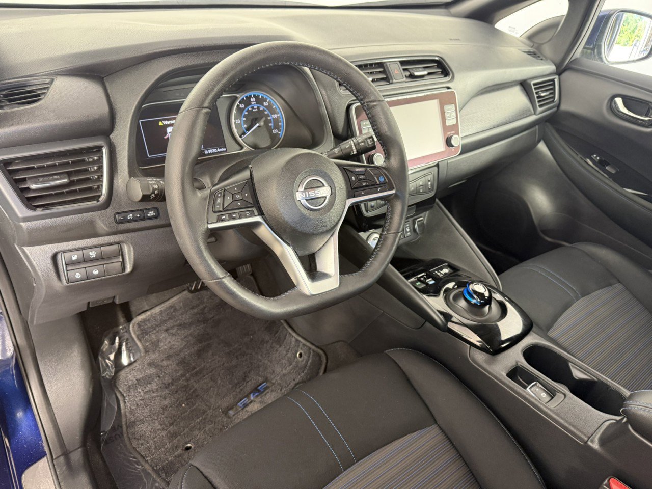 Used 2023 Nissan Leaf SV Plus FWD image 15