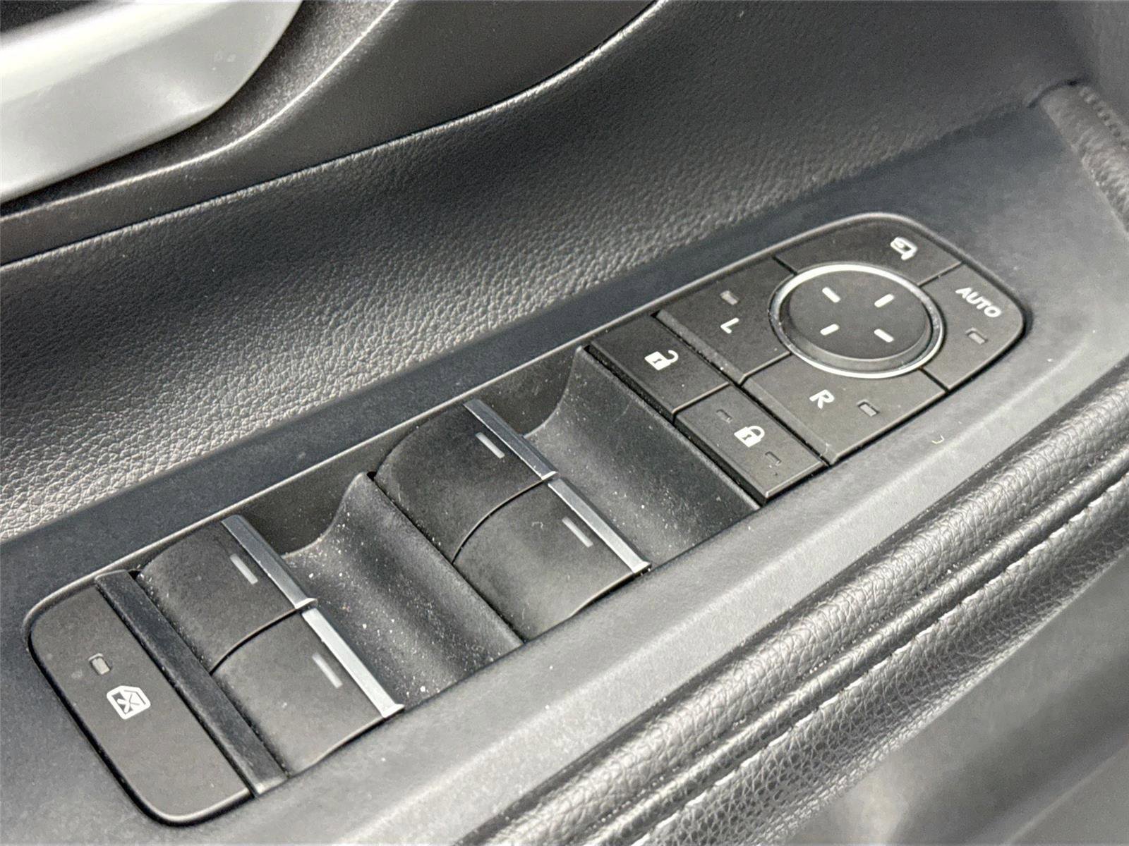 Used 2024 Toyota Grand Highlander AWD Hybrid image 12