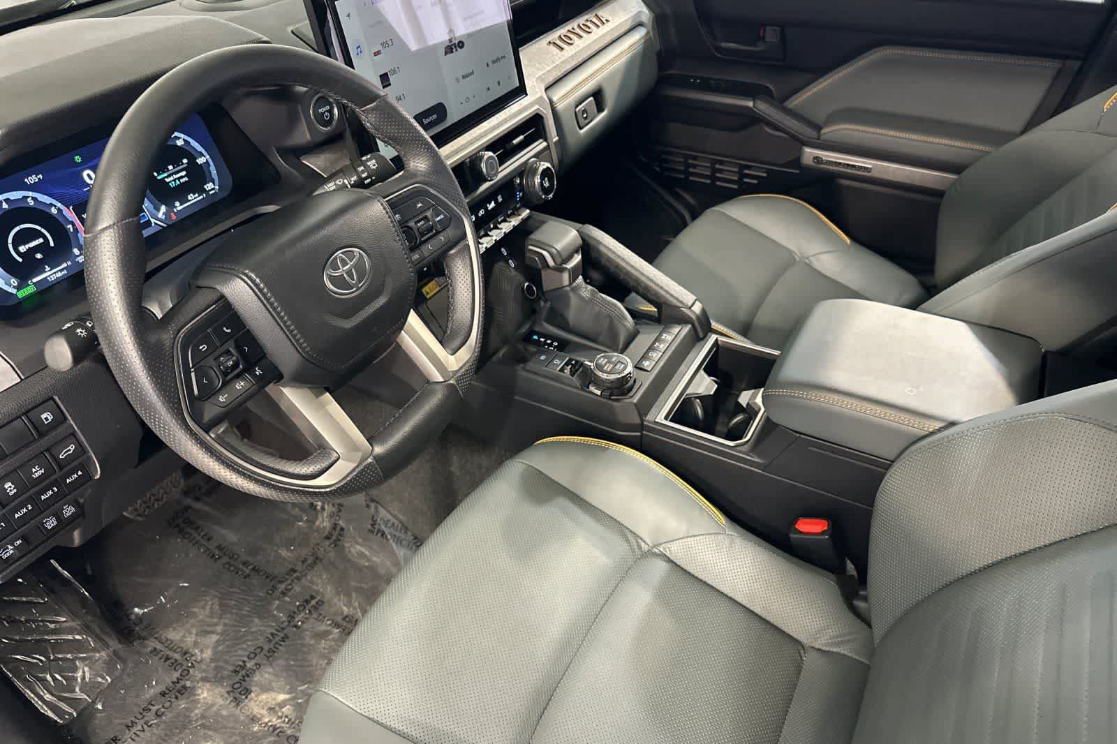 Used 2025 Toyota 4Runner Trailhunter AWD/4WD image 14