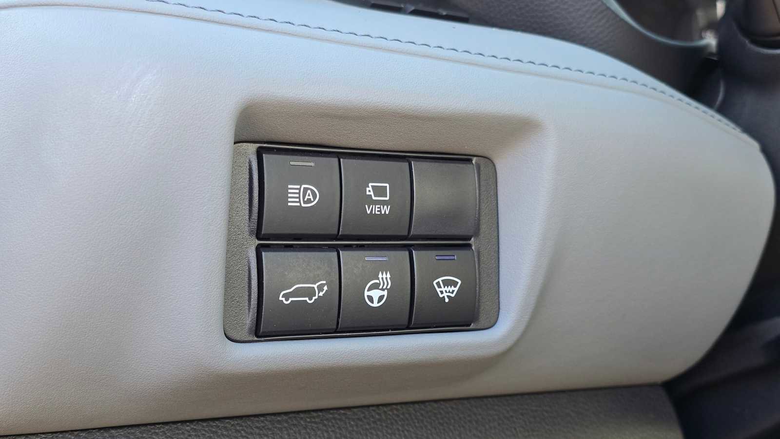 Used 2022 Toyota Highlander Platinum image 27