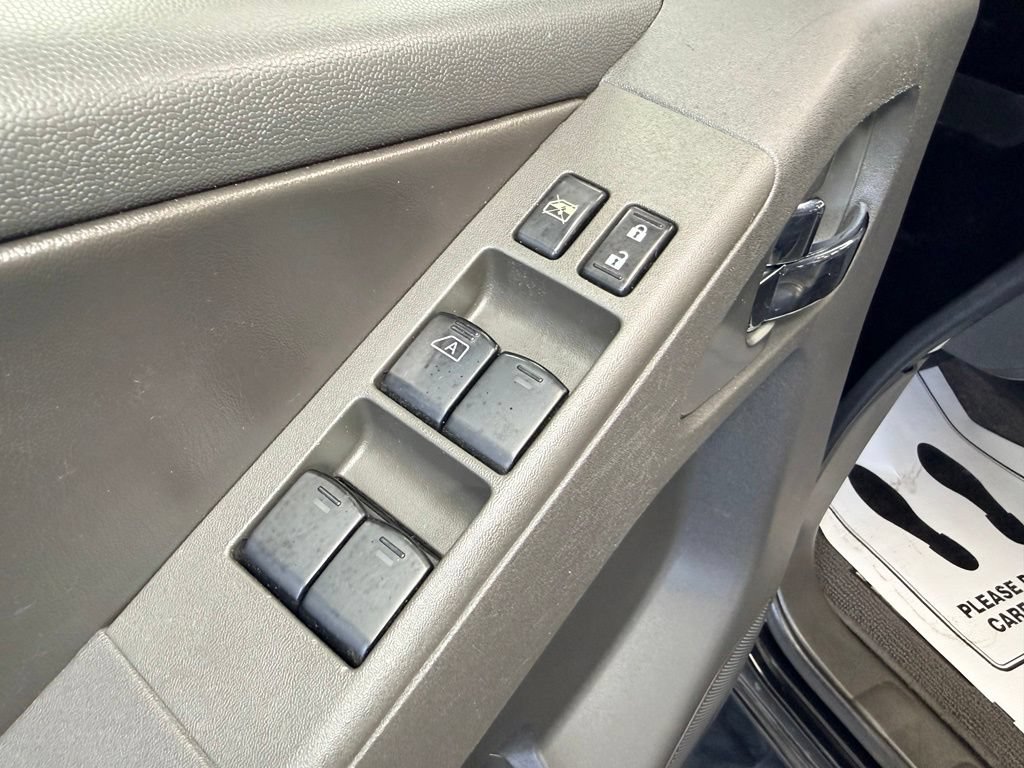 Used 2018 Nissan Frontier PRO-4X AWD/4WD image 18