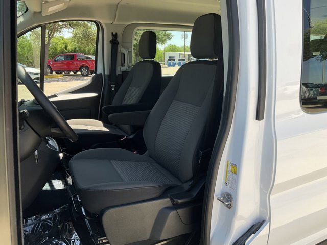 Used 2025 Ford Transit 350 XLT RWD image 8