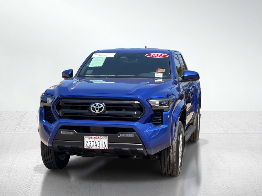 Certified 2025 Toyota Tacoma SR5 AWD/4WD image 13