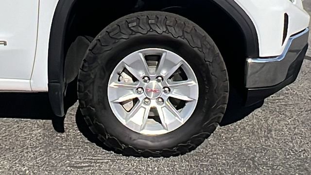 Used 2023 GMC Sierra 1500 SLE image 10
