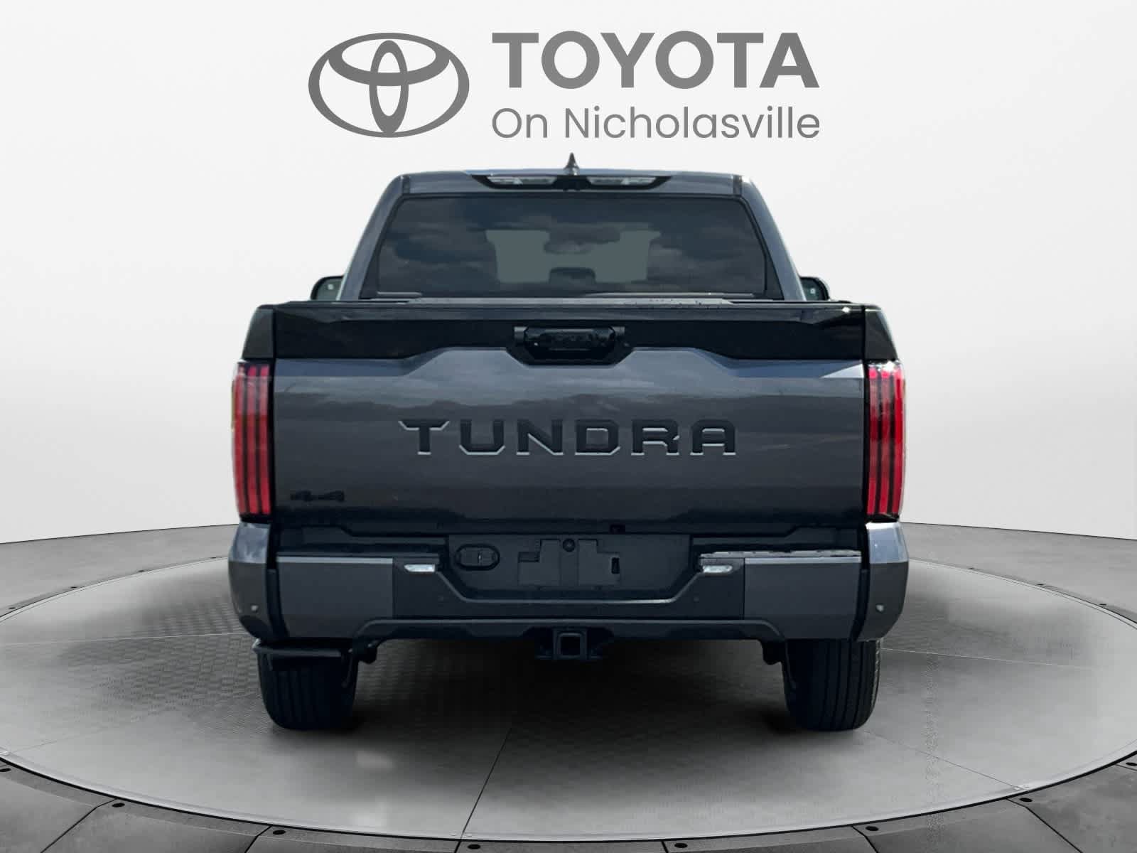 New 2026 Toyota Tundra Platinum AWD/4WD image 4