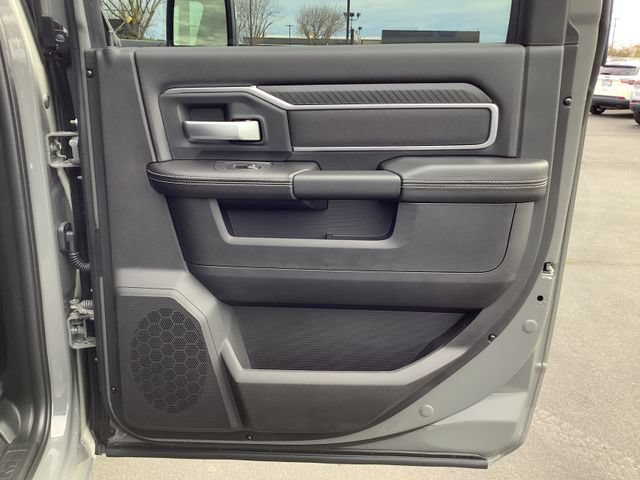 New 2026 RAM 2500 Big Horn AWD/4WD image 37