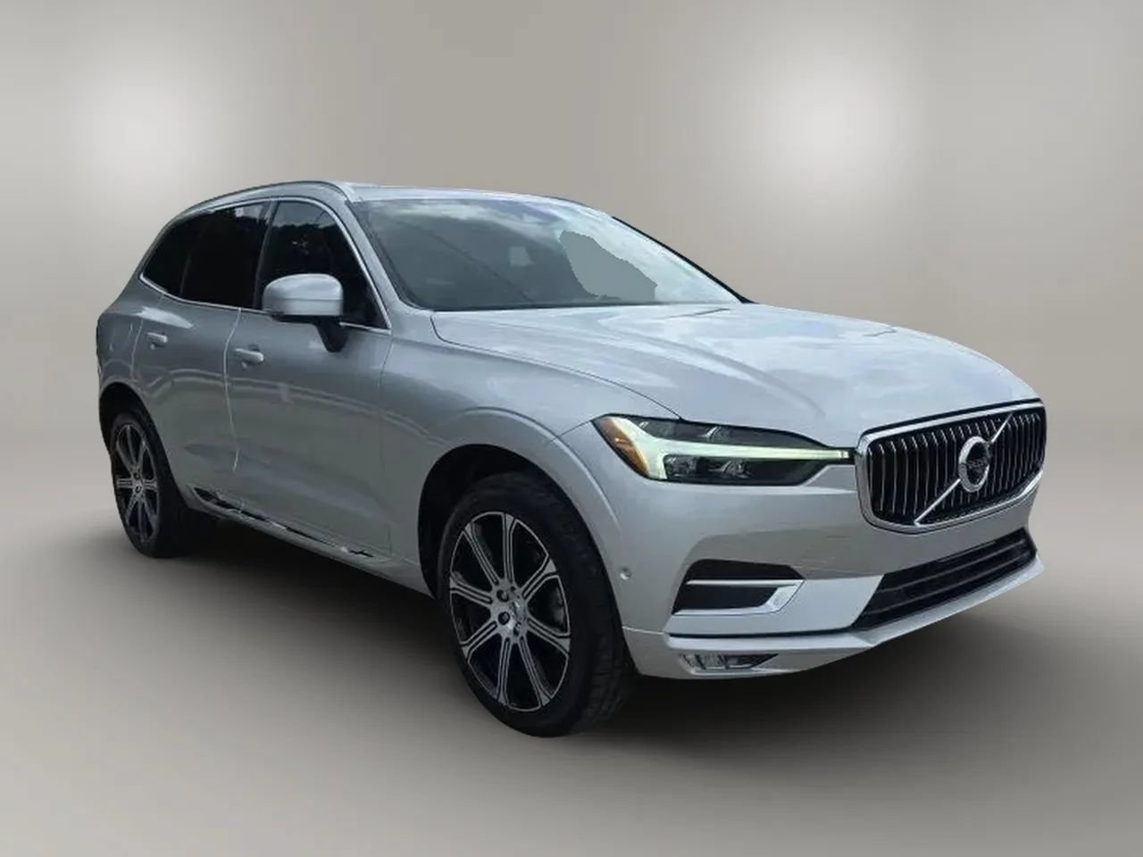 Used 2021 Volvo XC60 T5 Inscription w/ Advanced Package FWD image 3