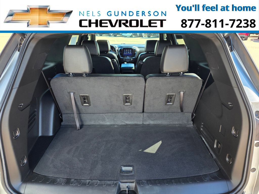 Used 2023 Chevrolet Traverse Premier w/ Redline Edition AWD/4WD image 10