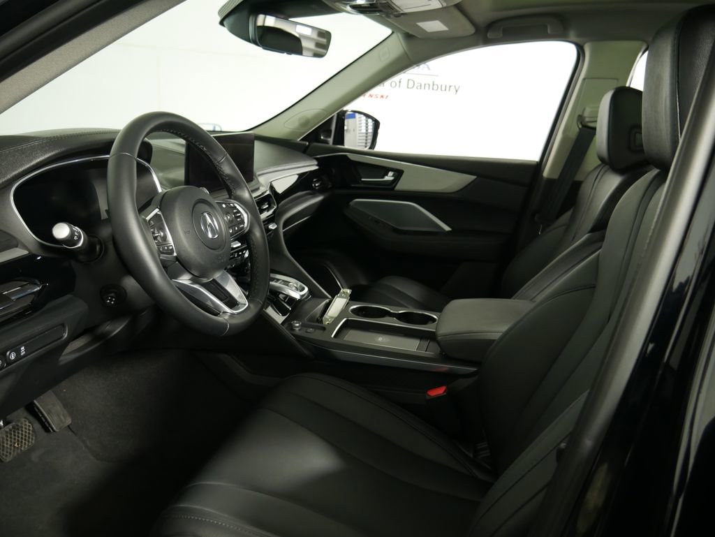Used 2025 Acura MDX SH-AWD image 16
