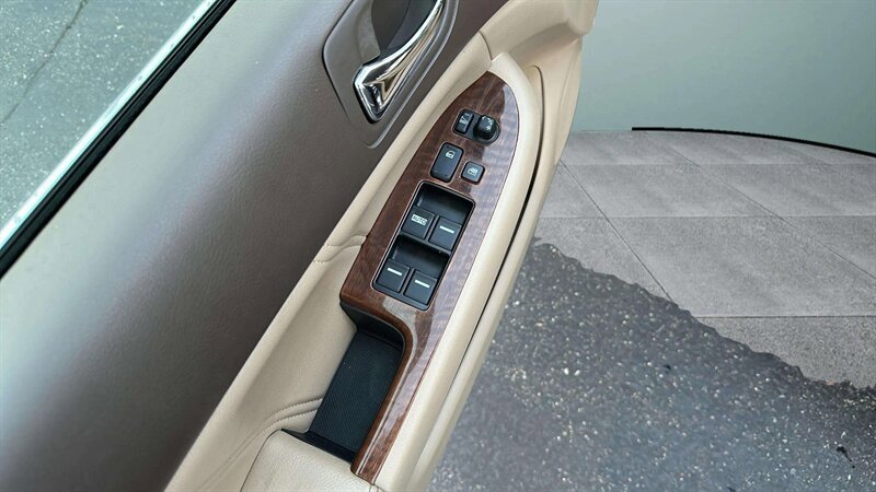 Used 2007 Honda Accord EX-L image 21