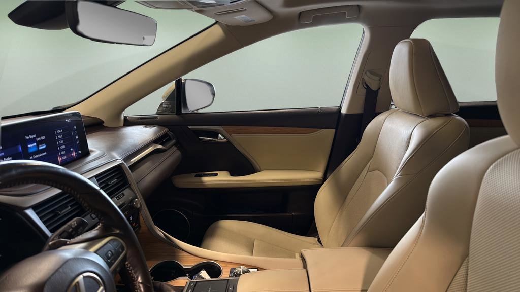 Used 2020 Lexus RX 350L Premium w/ Premium Package image 13