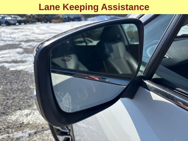 Used 2023 Subaru Outback Limited XT image 8