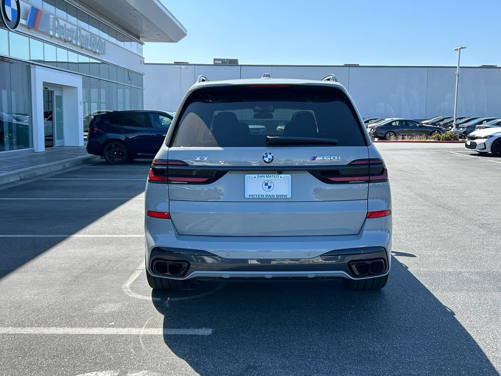 New 2027 BMW X7 M60i AWD/4WD image 4