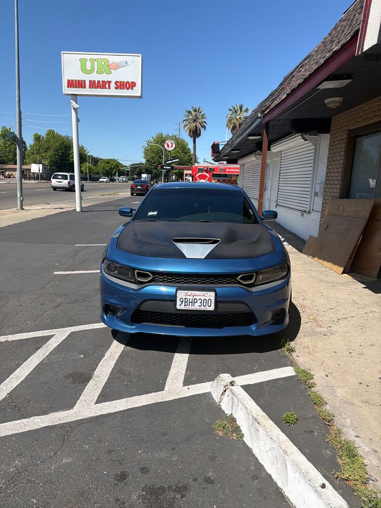 Used 2022 Dodge Charger SXT RWD image 9