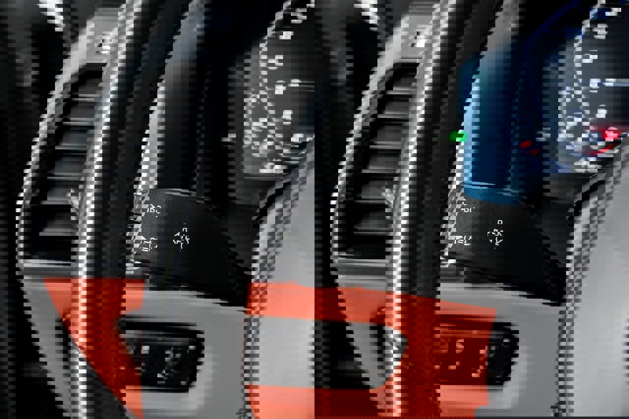 Used 2022 BMW M8 Competition w/ Driving Assistance Package image 31