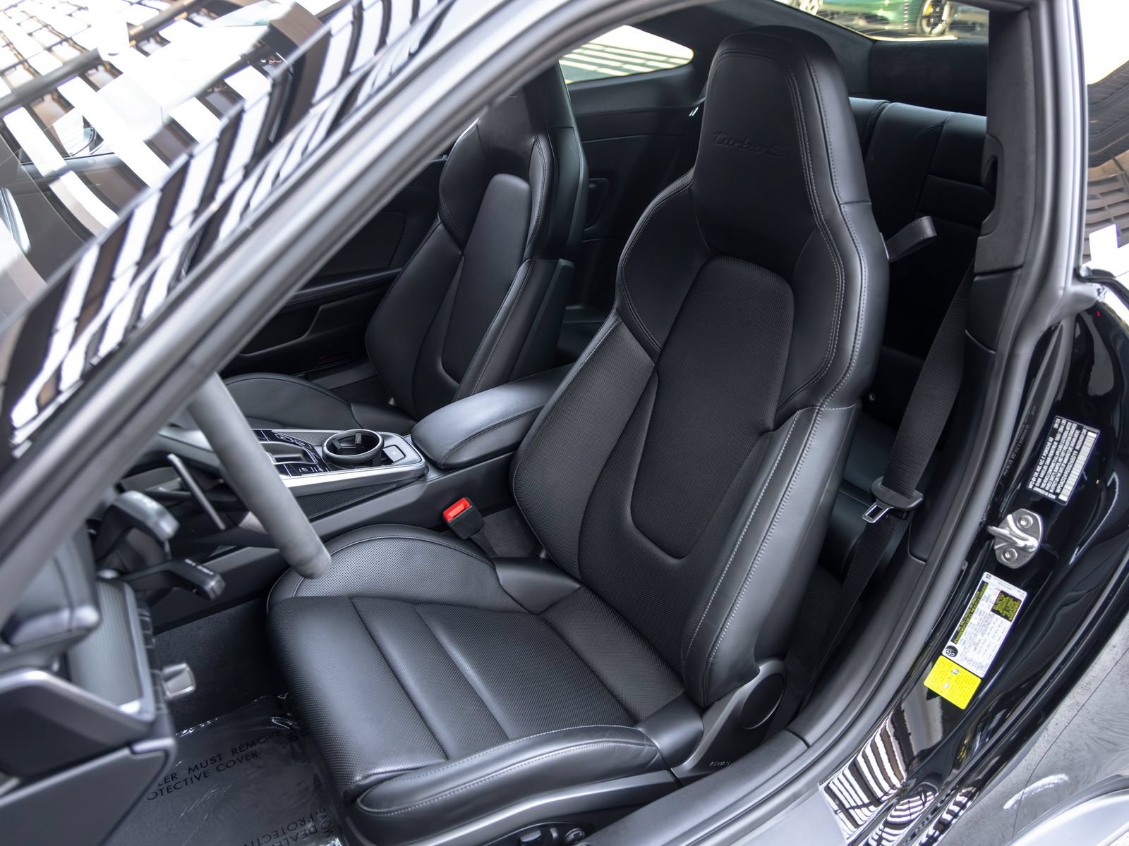 Certified 2025 Porsche 911 Turbo S AWD/4WD image 5