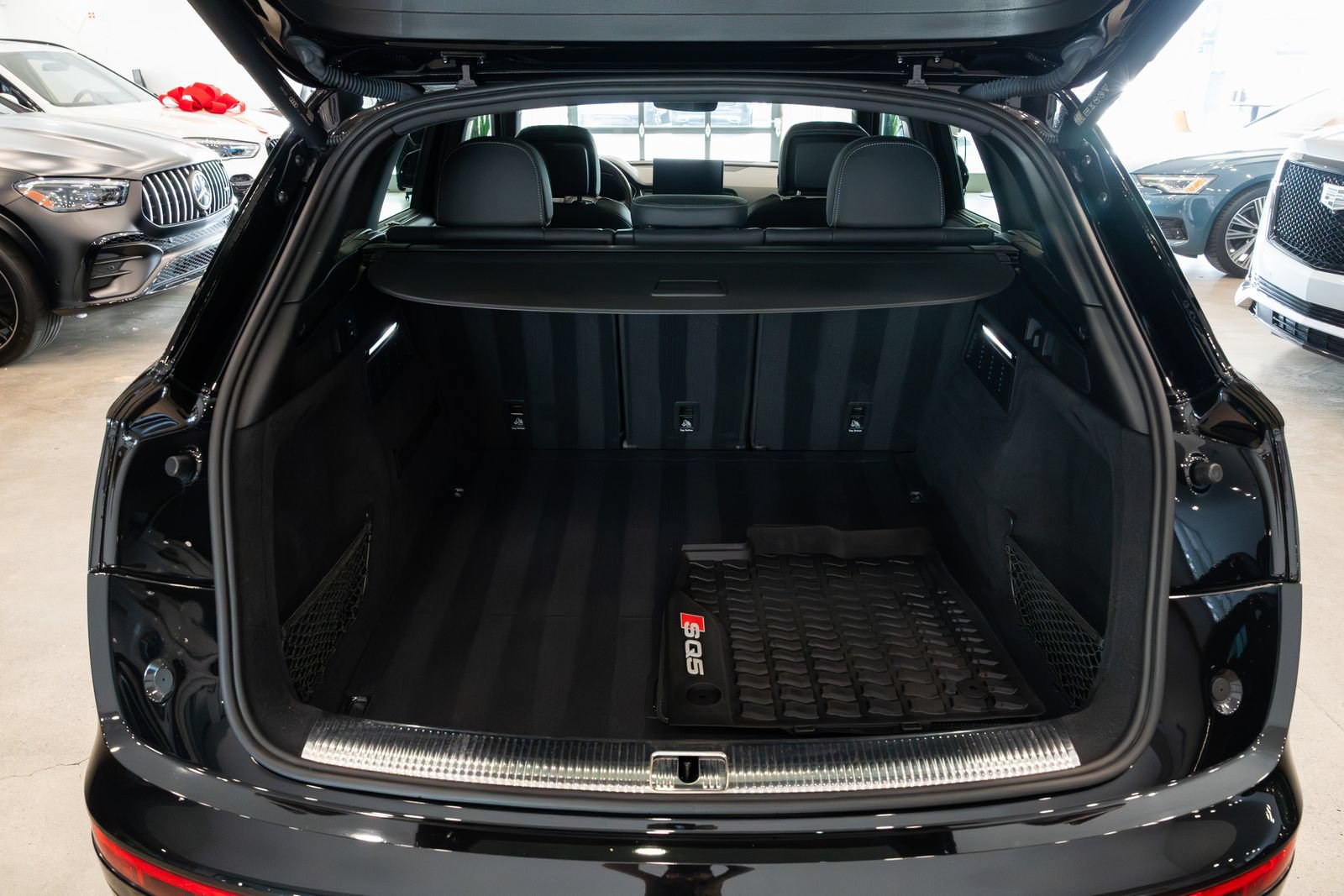 Used 2021 Audi SQ5 Prestige w/ Prestige Package AWD/4WD image 8