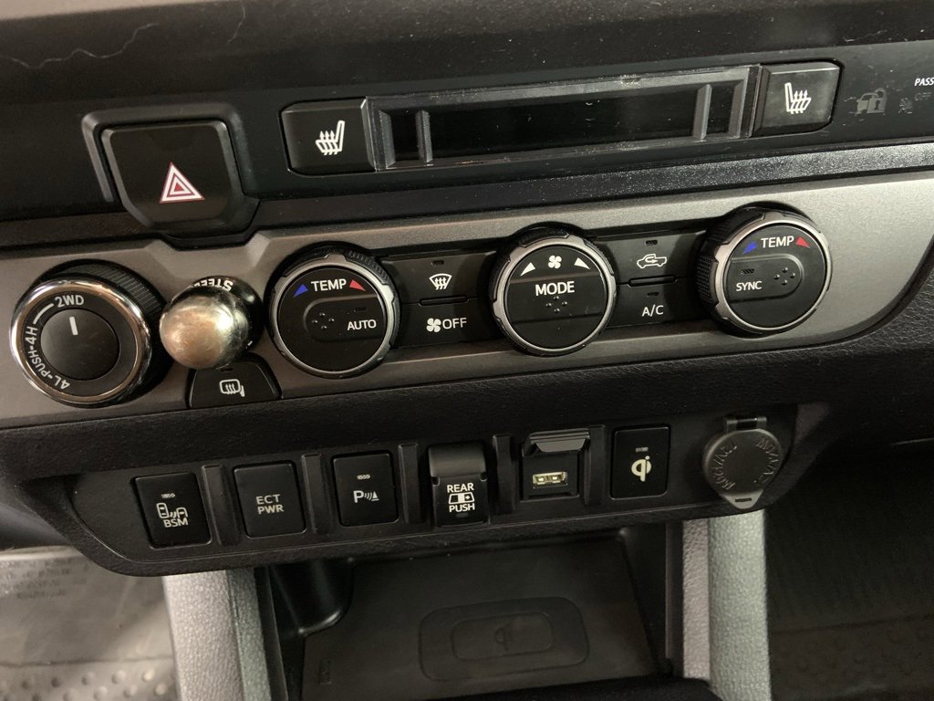 Used 2020 Toyota Tacoma TRD Off-Road image 15