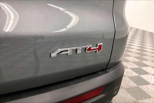 Used 2025 GMC Acadia AT4 image 9