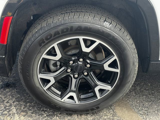 Certified 2025 Jeep Wagoneer Series III image 12