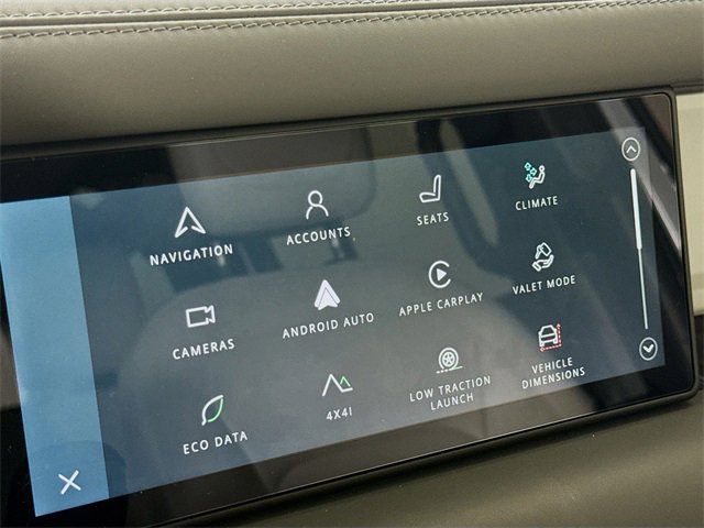 Certified 2023 Land Rover Defender 110 SE image 15